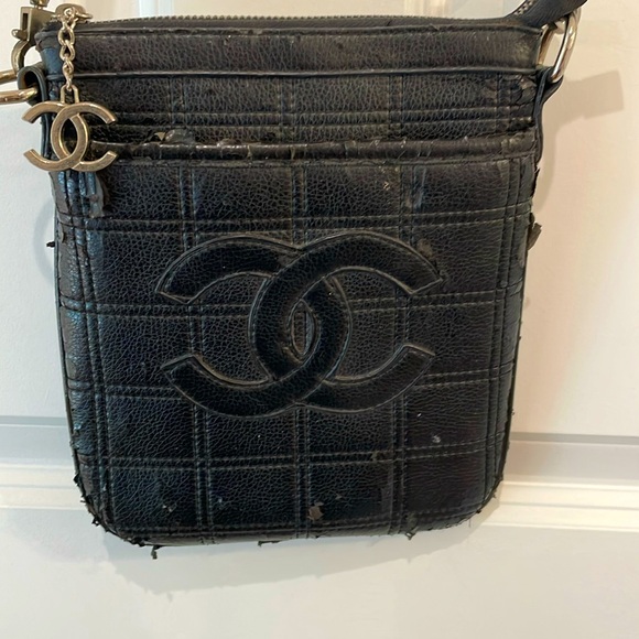 CHANEL Handbags - Chanel Cross Body Bag